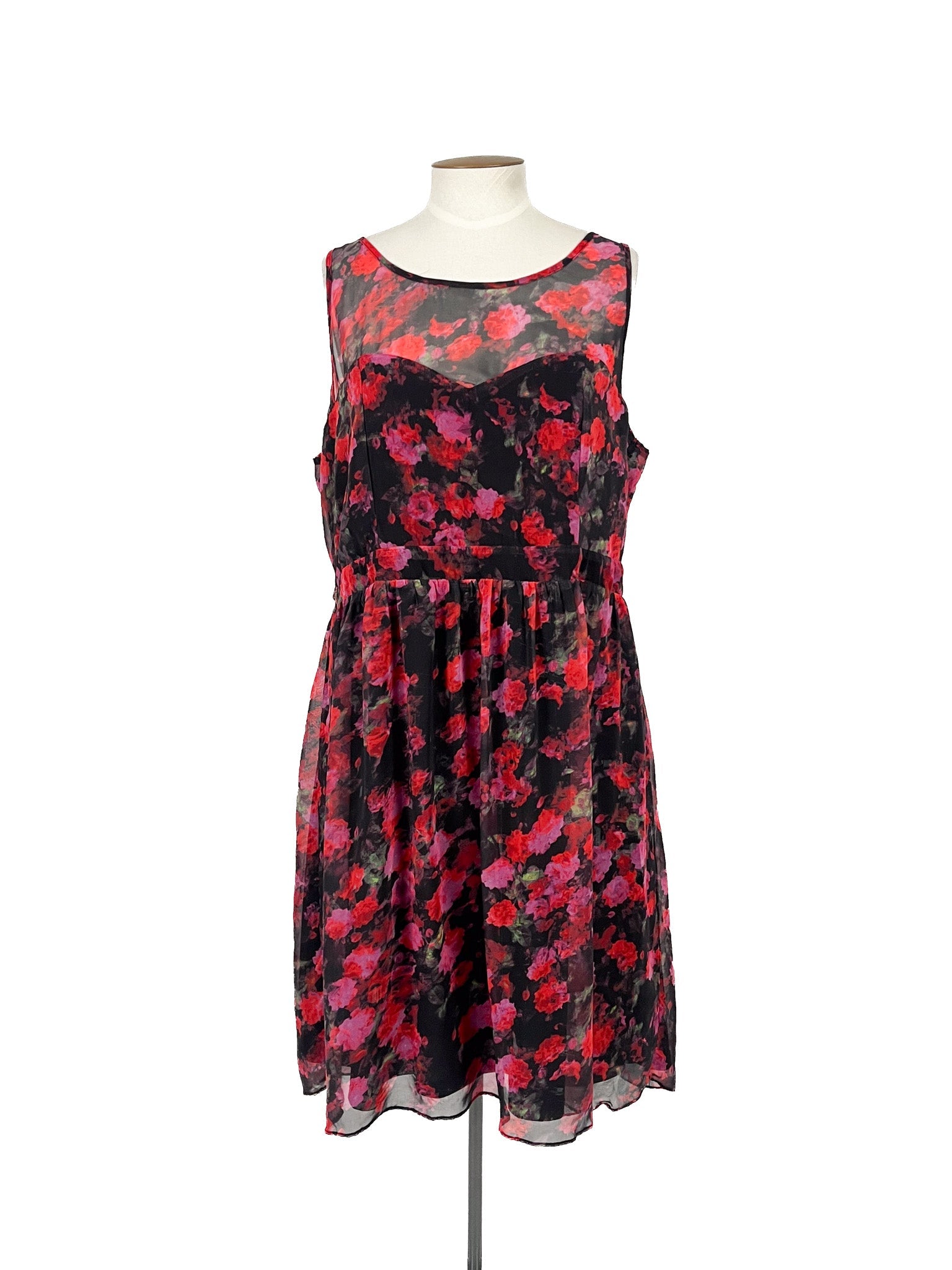 Robe Courte Sans Manches Florale Rouge Taille 22