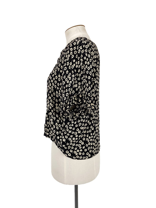 Chemisier court fleuri noir à manches courtes et léger, taille XXL